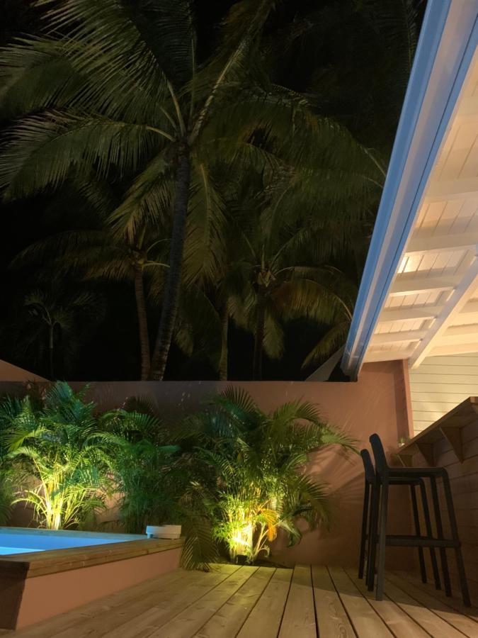 KOKOgîtes, bungalows avec piscines privatives Saint-Francois  Extérieur photo