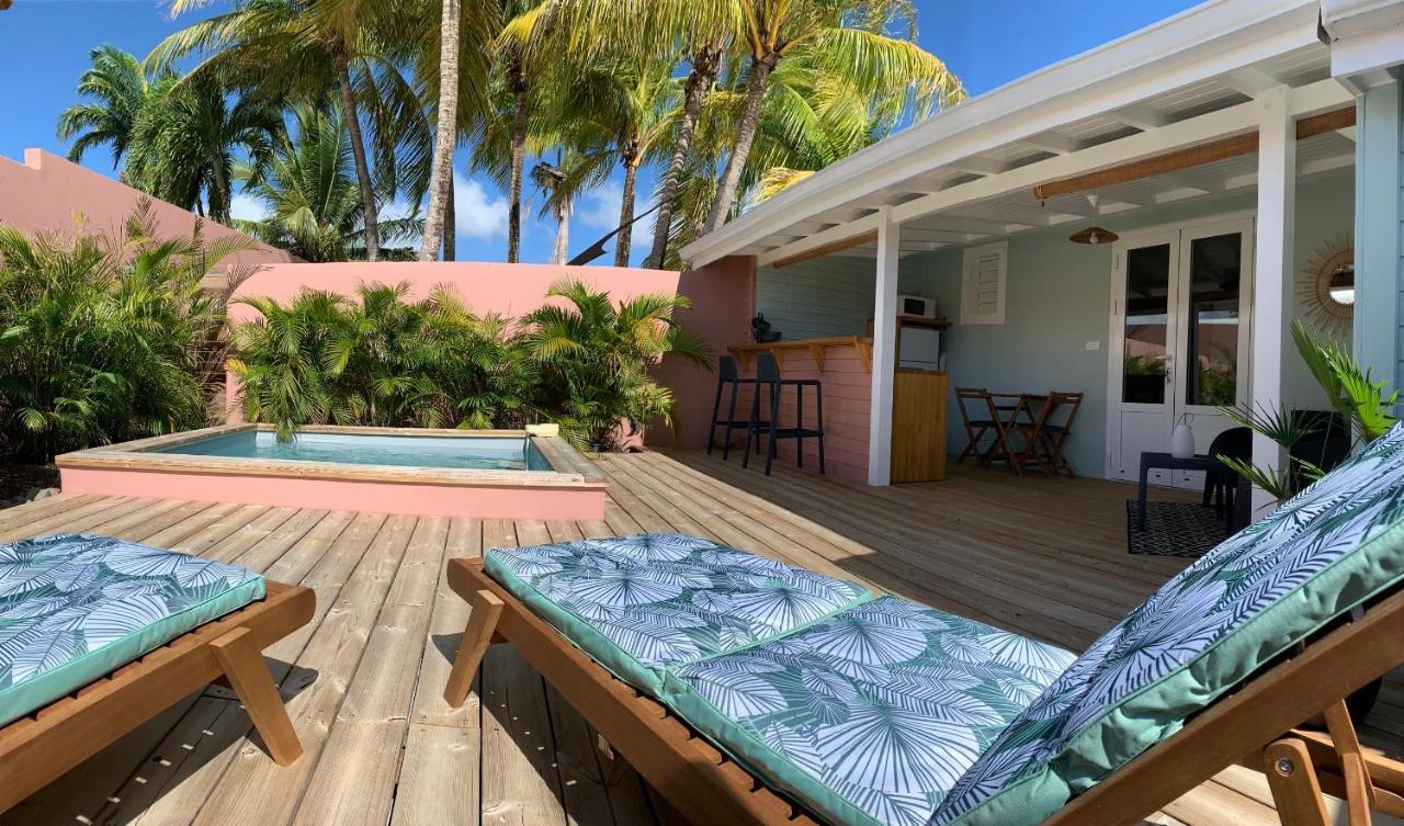 KOKOgîtes, bungalows avec piscines privatives Saint-Francois  Extérieur photo