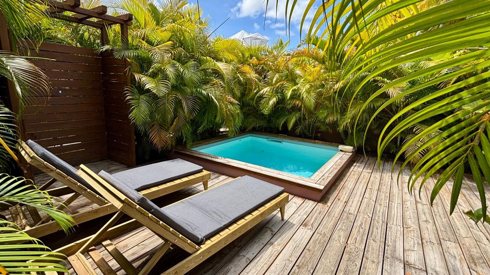 KOKOgîtes, bungalows avec piscines privatives Saint-Francois  Extérieur photo